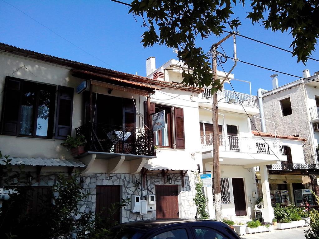 Paris & Eleni Apartment Áfissos Ngoại thất bức ảnh